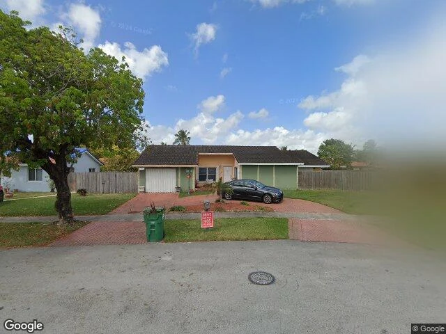 House image located at Miami, FL 33175
