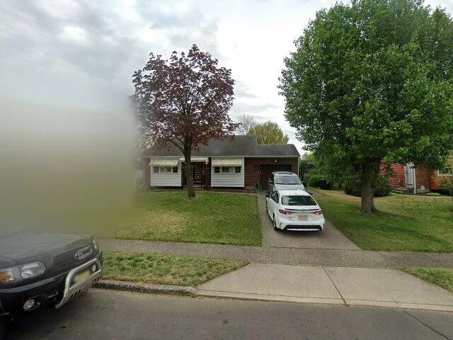 House image located at Riverton, NJ 08077