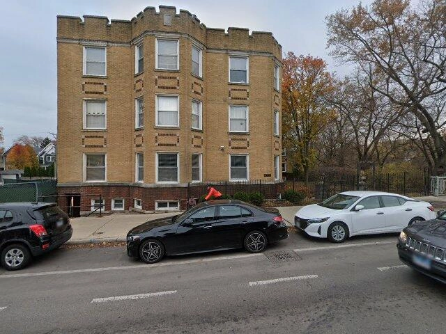 House image located at Chicago, IL 60618