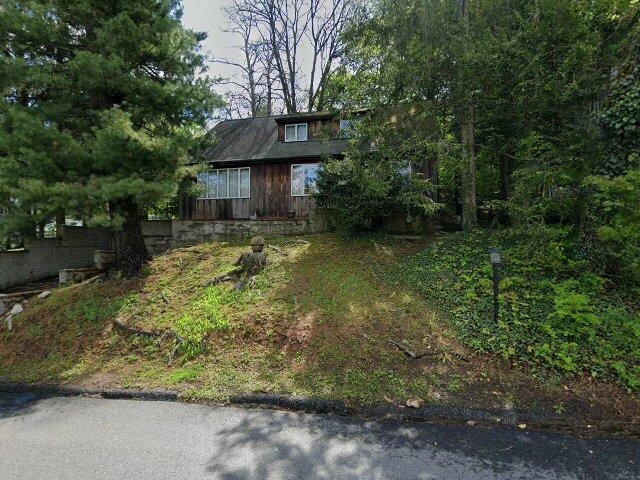 House image located at Millville, NJ 08332