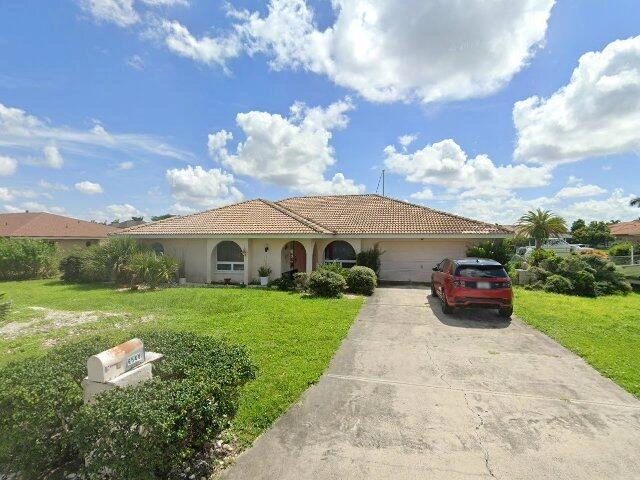 House image located at Fort Myers, FL 33908