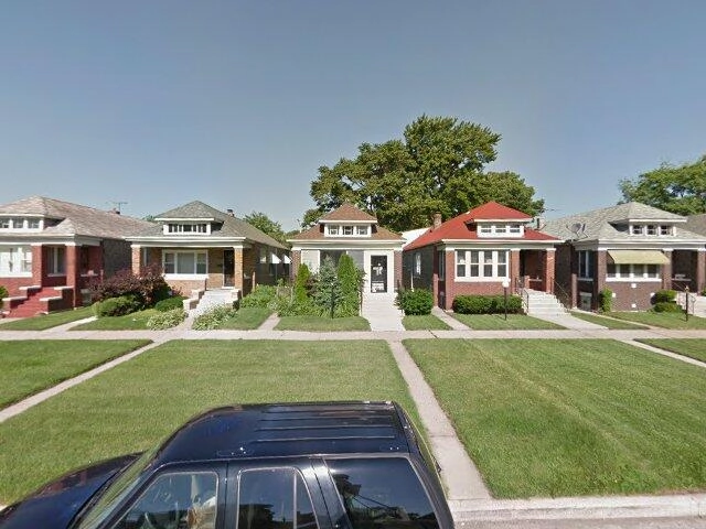 House image located at Chicago, IL 60619