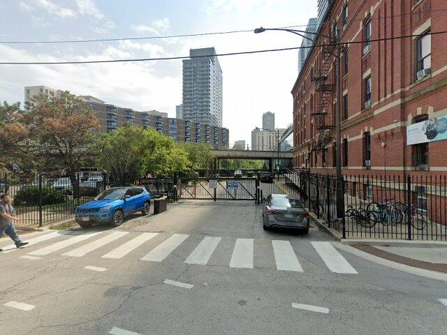 House image located at Tampa, FL 33614