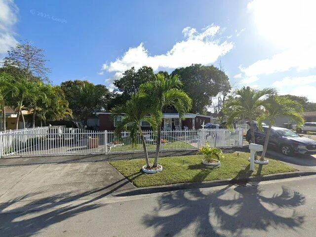 House image located at Hialeah, FL 33013