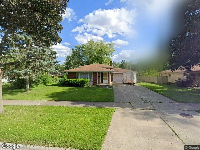 House image located at Bensenville, IL 60106