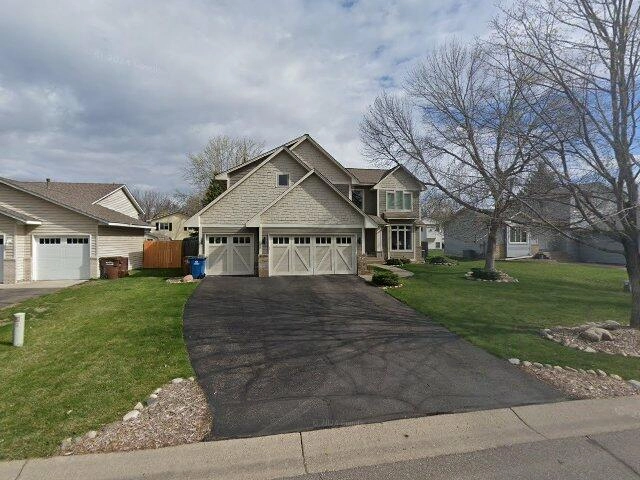 House image located at Champlin, MN 55316