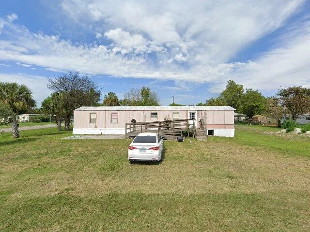 House image located at Moore Haven, FL 33471