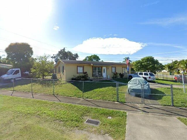 House image located at Miami, FL 33177