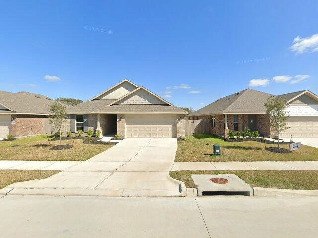 House image located at Angleton, TX 77515