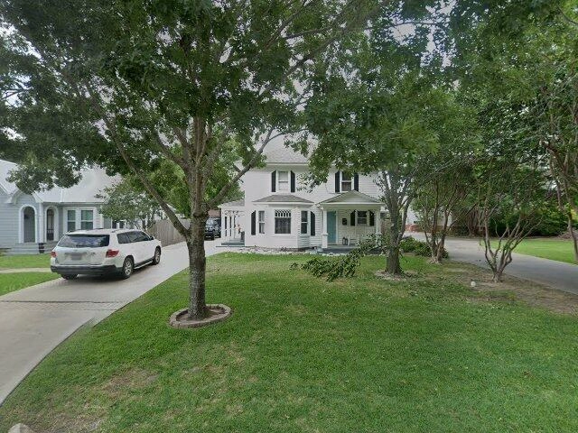 House image located at El Campo, TX 77437