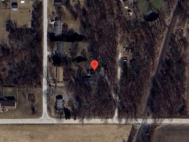 House image located at Warsaw, IN 46580