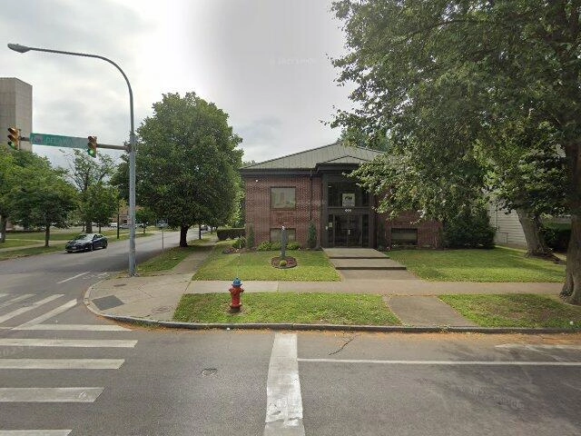 House image located at Glassport, PA 15045