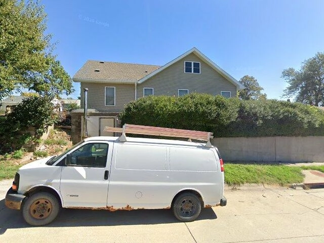 House image located at Sioux City, IA 51106