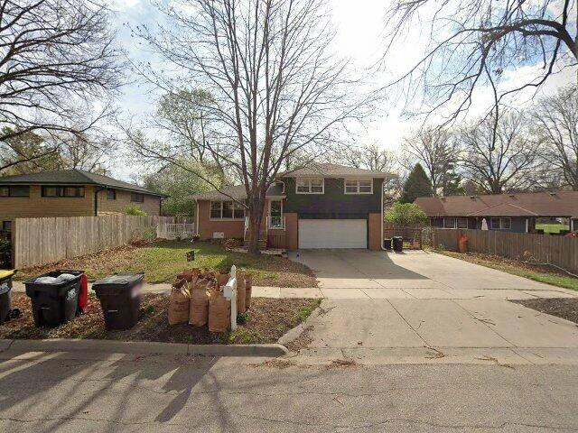 House image located at Lincoln, NE 68506
