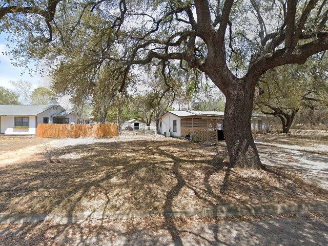 House image located at Devine, TX 78016