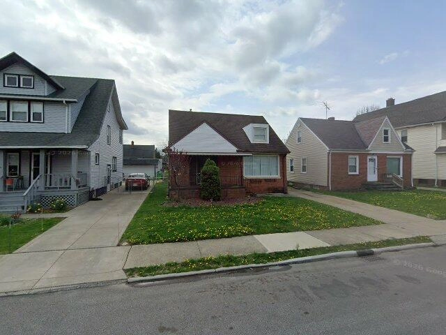 House image located at Cleveland, OH 44125