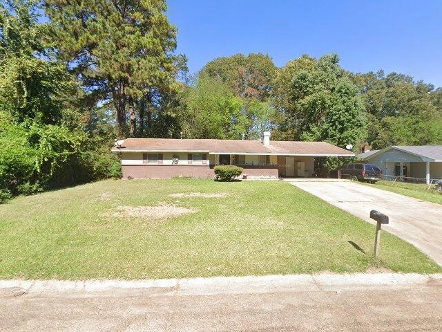 House image located at Jackson, MS 39212