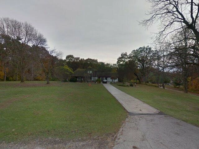 House image located at Mackinaw, IL 61755