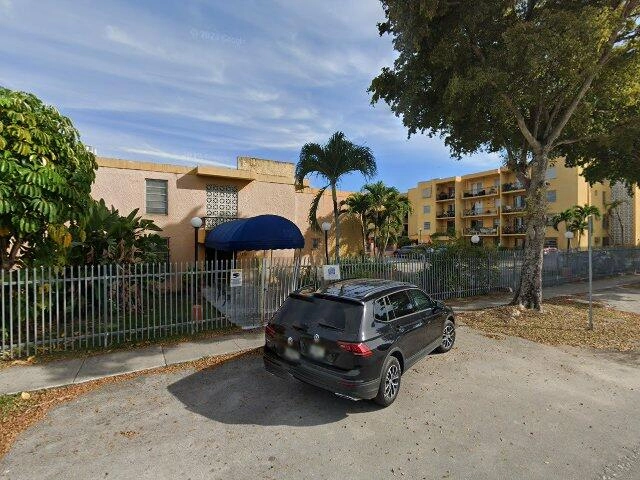 House image located at Miami, FL 33135