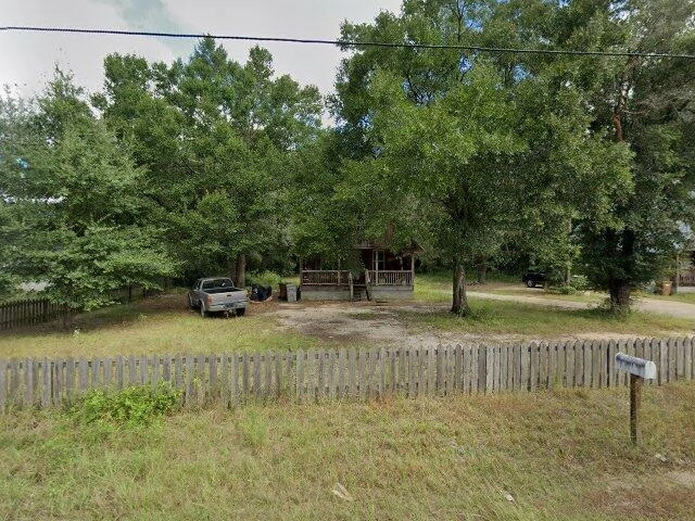 House image located at Milton, FL 32583