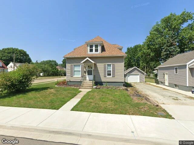 House image located at Sterling, IL 61081