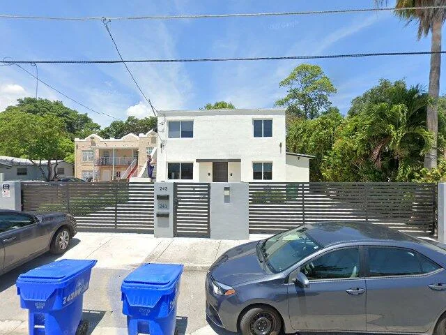 House image located at Miami, FL 33127