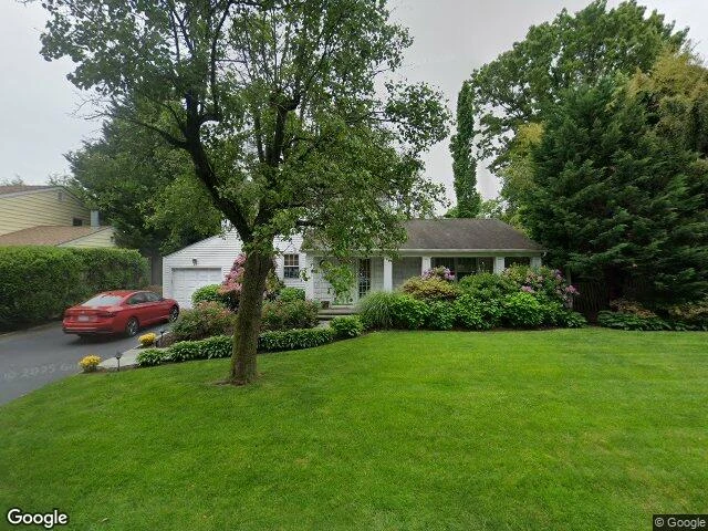 House image located at Albertson, NY 11507