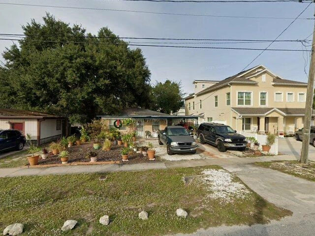 House image located at Tampa, FL 33607