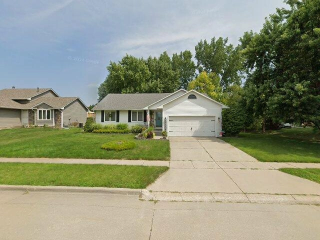 House image located at Altoona, IA 50009