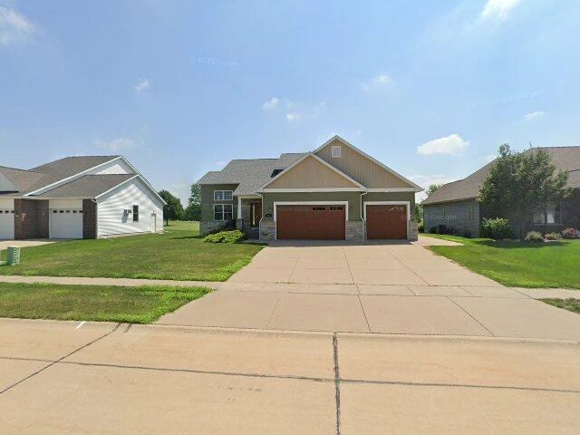 House image located at Eldridge, IA 52748
