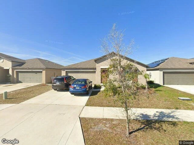 House image located at Ruskin, FL 33570