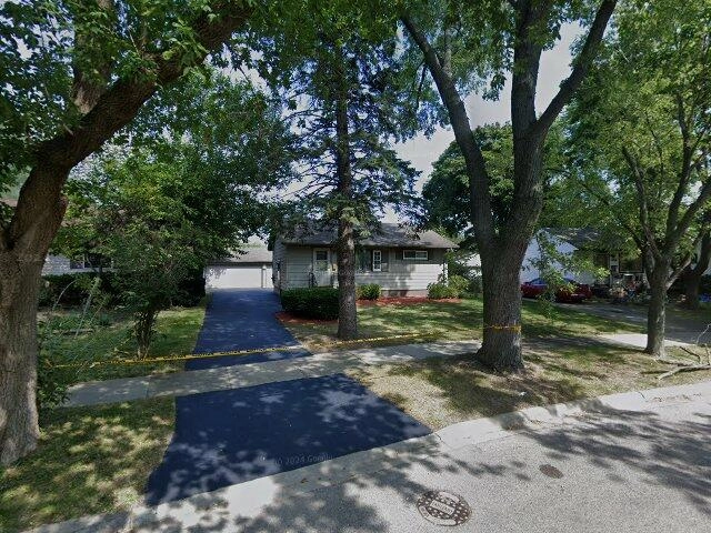 House image located at Waukegan, IL 60087