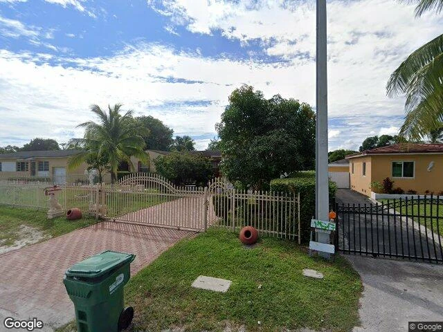 House image located at Miami, FL 33168