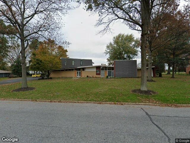 House image located at Riverton, NJ 08077