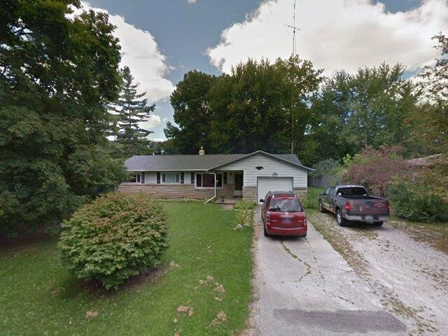 House image located at Warsaw, IN 46580