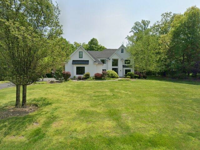 House image located at Suffern, NY 10901