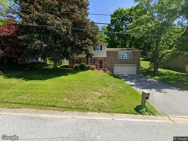 House image located at York, PA 17402