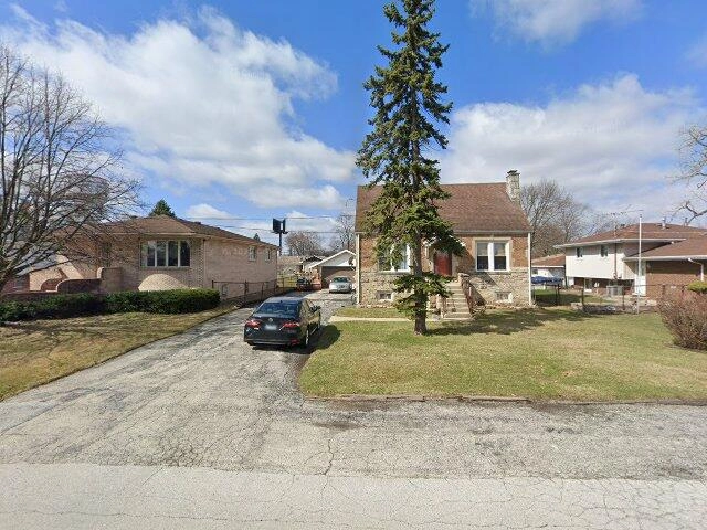 House image located at Worth, IL 60482