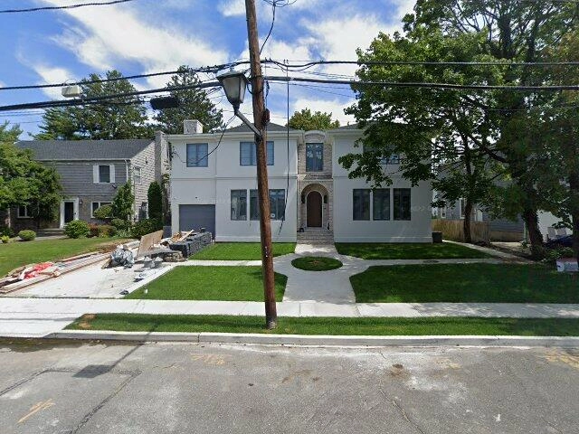 House image located at Cedarhurst, NY 11516