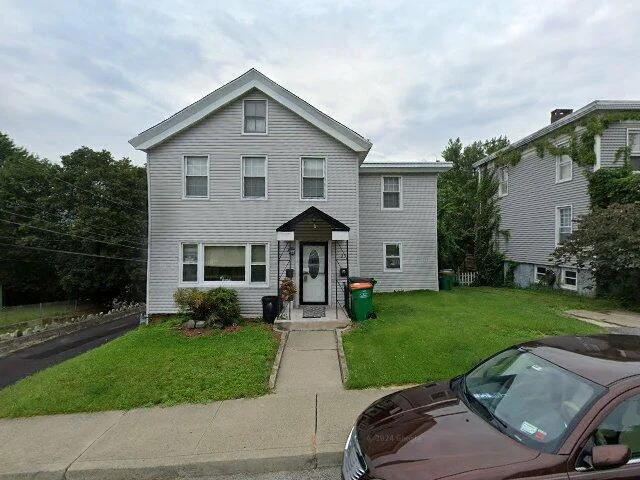 House image located at Beacon, NY 12508