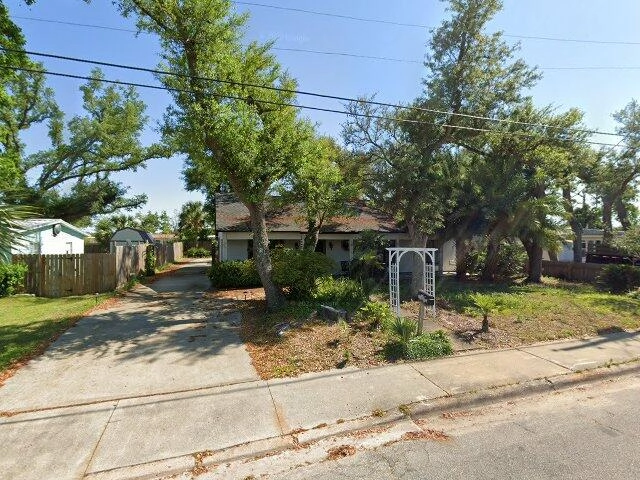 House image located at Panama City, FL 32401