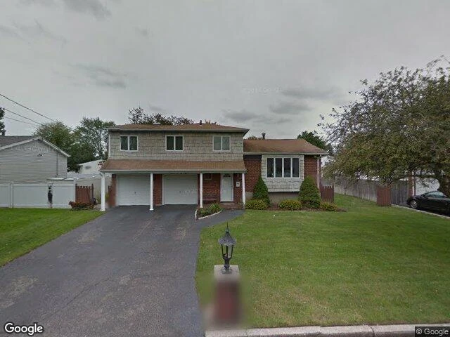 House image located at Deer Park, NY 11729