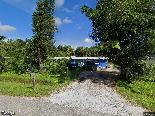 House image located at Fort Myers, FL 33905