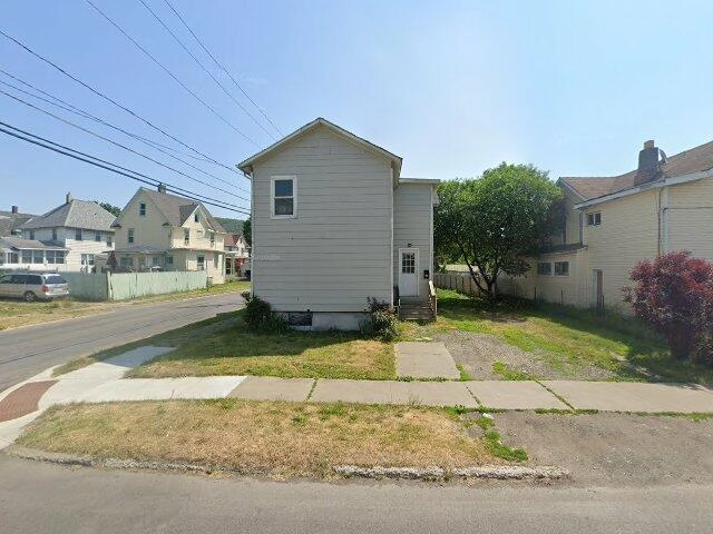 House image located at Elmira, NY 14901