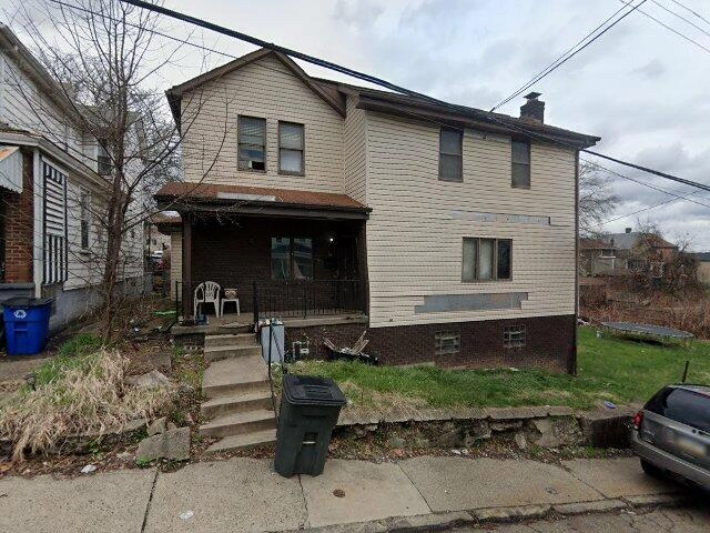 House image located at McKees Rocks, PA 15136