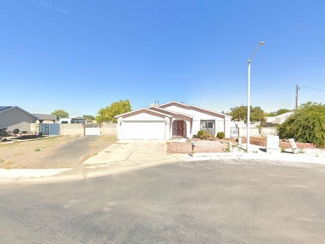 House image located at Los Lunas, NM 87031