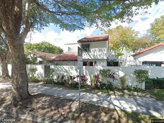 House image located at Miami, FL 33186