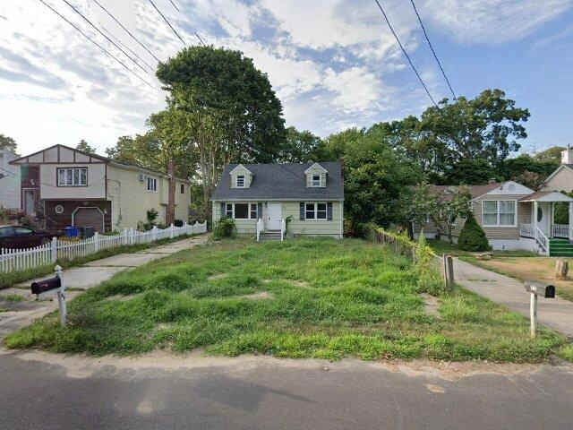 House image located at Shirley, NY 11967