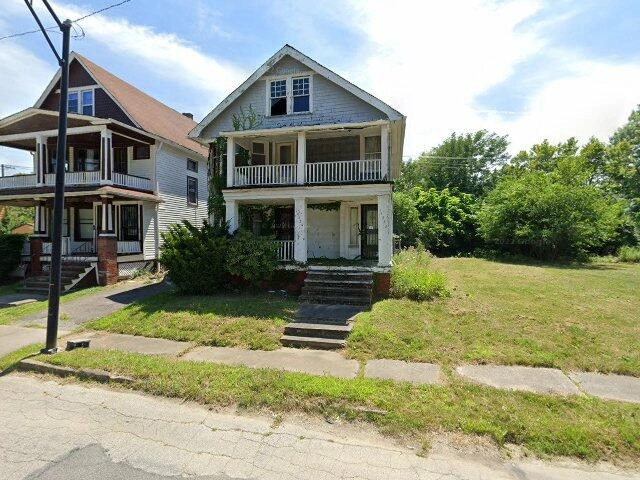 House image located at Cleveland, OH 44112
