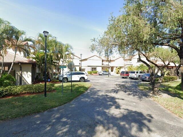 House image located at Miami, FL 33185